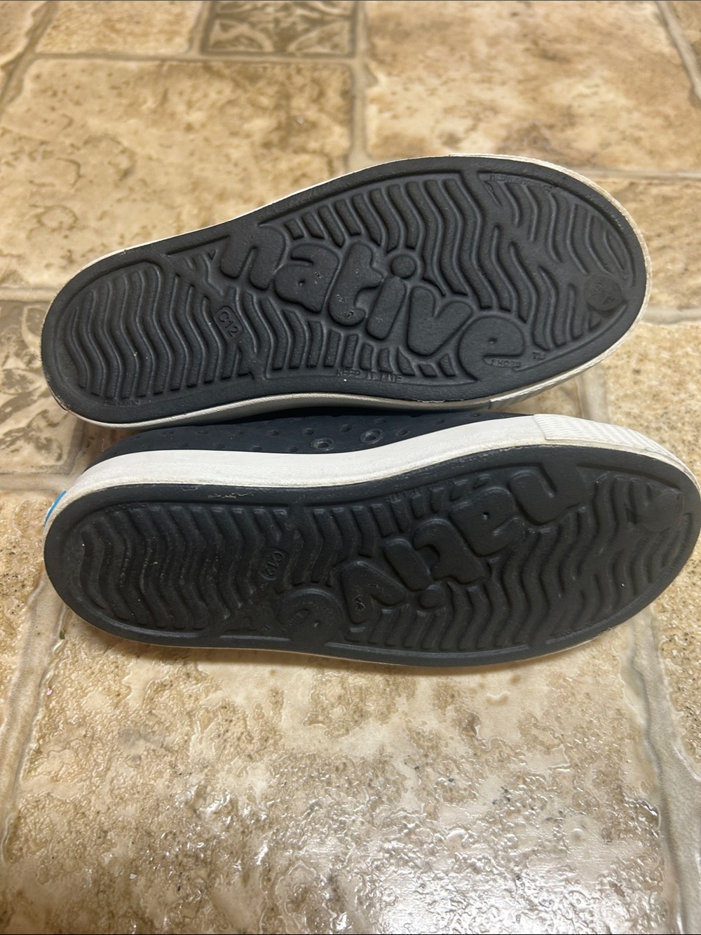 Native Jefferson Slip-On - Picture 6 of 8